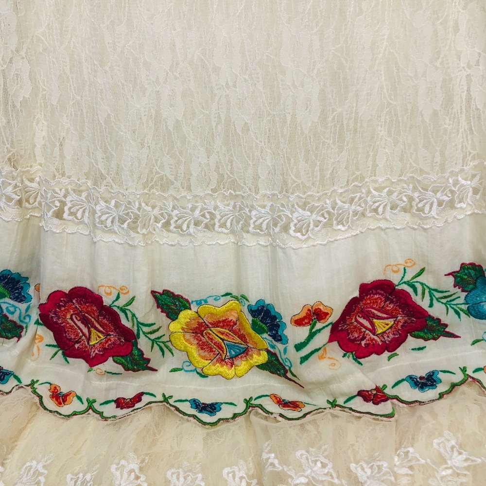 NWOT FP Lace Embroidered Fiesta Fleur Slip S - Picture 4 of 8